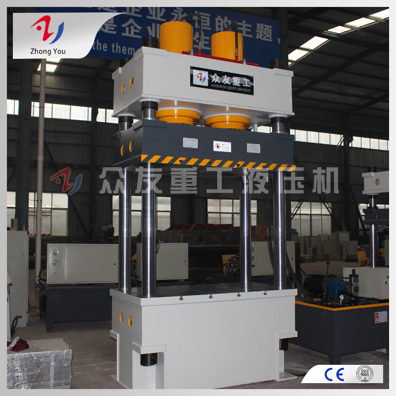 四柱油壓機(jī)生產(chǎn)廠家解答油壓機(jī)運(yùn)行緩慢怎么辦？